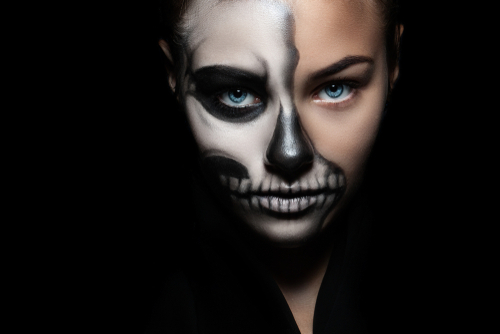 halloween_make-up-zombie-rau-cosmetics-vorlage halloween_make-up-zombie-rau-cosmetics-vorlage