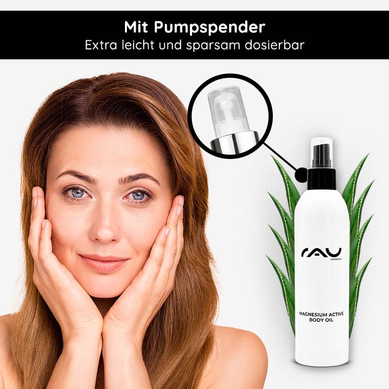 Frau mit sanftem Gesichtsausdruck, die Magnesium Active Body Oil von RAU Cosmetics hält, umgeben von Aloe Vera, mit Pumpspender-Design für einfache Dosierung.