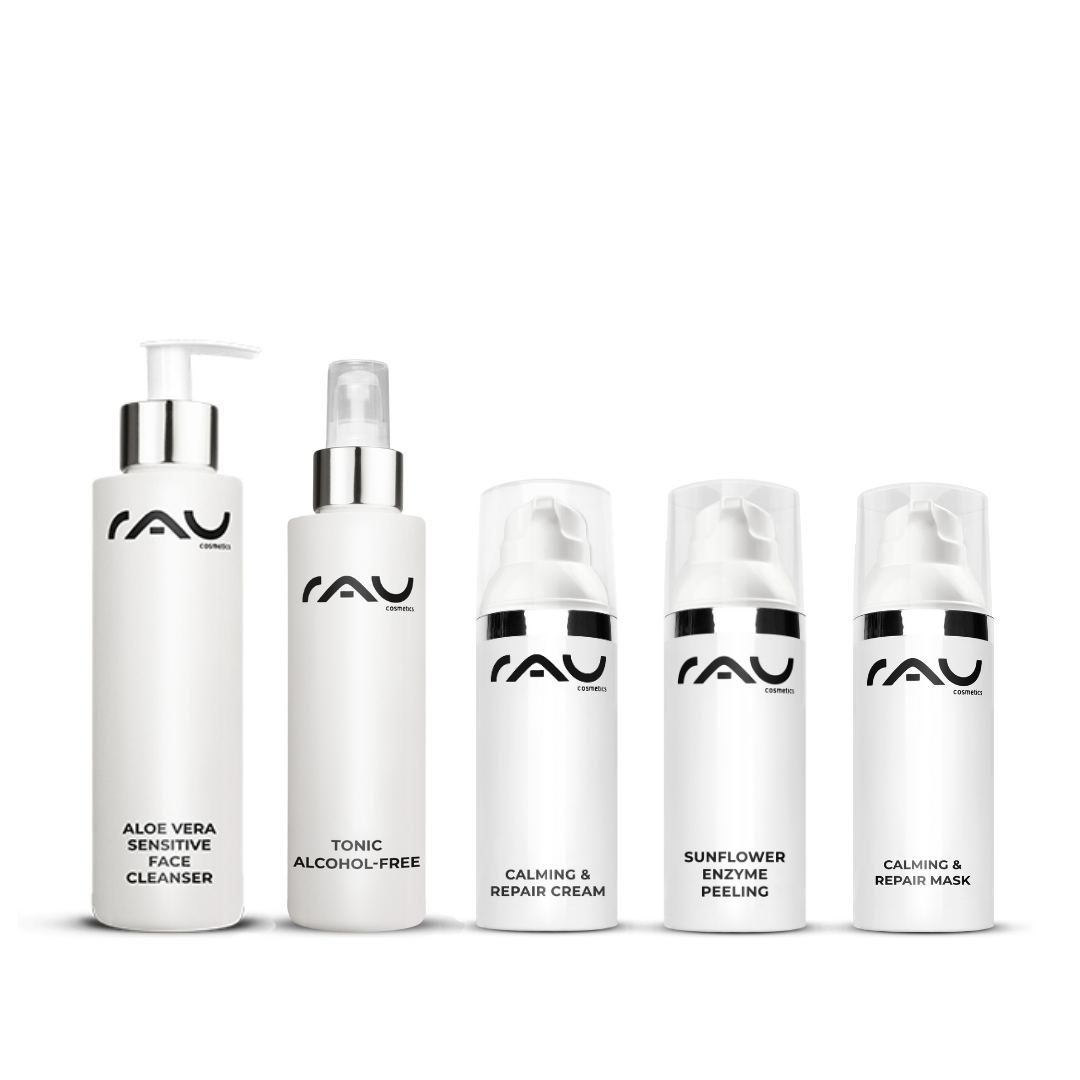 Professional care routine for sensitive skin Profi Pflegeroutine für sensible Haut von RAU Cosmetics, bestehend aus sanfter Reinigungsmilch, alkoholfreiem Tonic, regenerierender Creme, enzymatischem Peeling und beruhigender Gesichtsmaske.