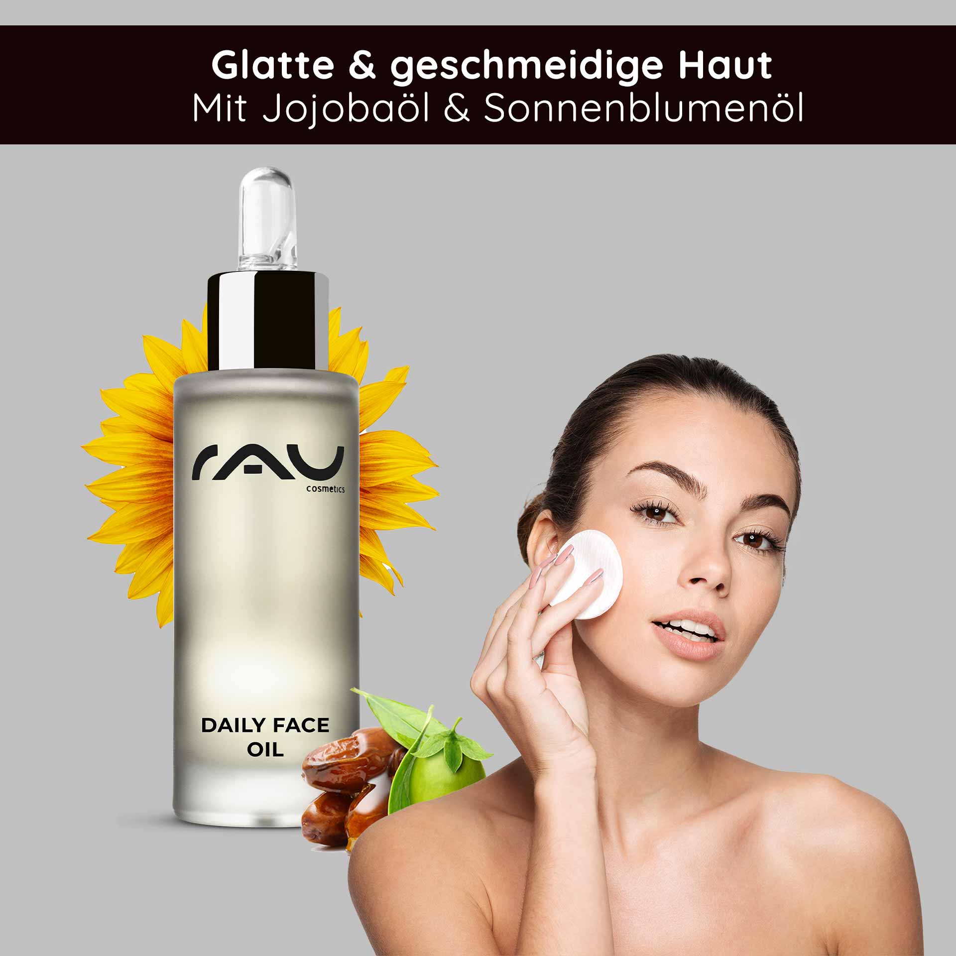 Daily Face Oil 30 ml Nourishing face oil for the night with lavender Flasche „RAU Cosmetics Daily Face Oil“ mit Jojoba- und Sonnenblumenöl, Frau trägt Hautpflege auf ihr Gesicht auf, um eine glatte und geschmeidige Haut zu fördern.