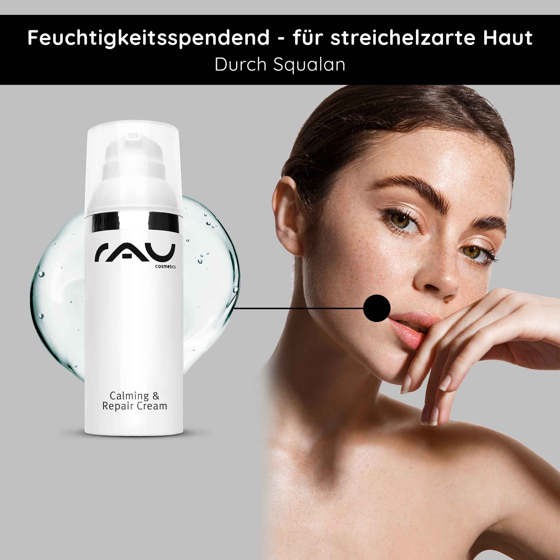 Calming & Repair Cream 50 ml Calming for the skin RAU Cosmetics Calming & Repair Cream mit Squalan, die für mit Feuchtigkeit versorgte und glatte Haut sorgt, neben einem Model, das gesunde Haut präsentiert.
